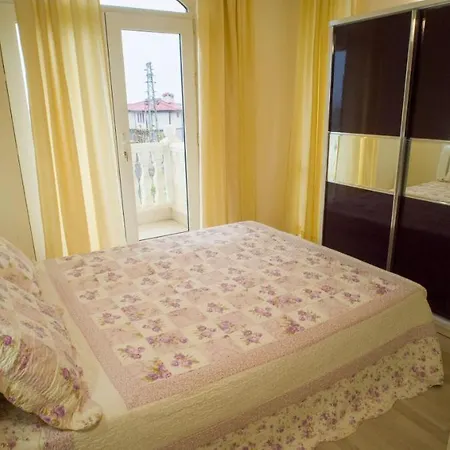 Вила Жаклин, Свети Влас Sveti Vlas